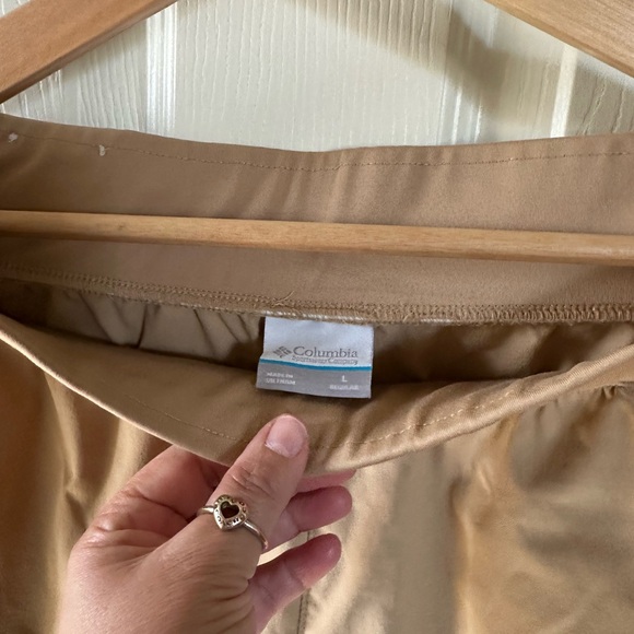 Columbia Pants - Columbia Tan Relaxed Fit Pants